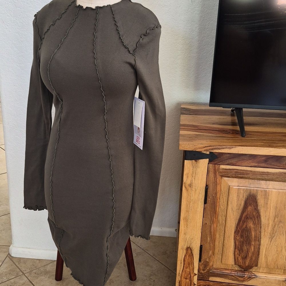 Celebrity-pink Women's Stretch, Front Ribbed Design, Midi Cotton Dress Sz Medium